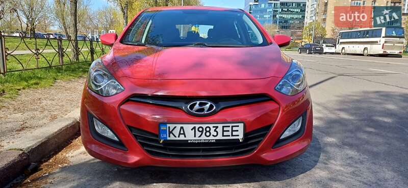 2013 hyundai i30