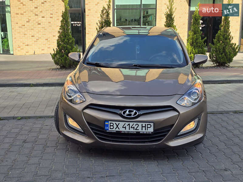2014 hyundai i30
