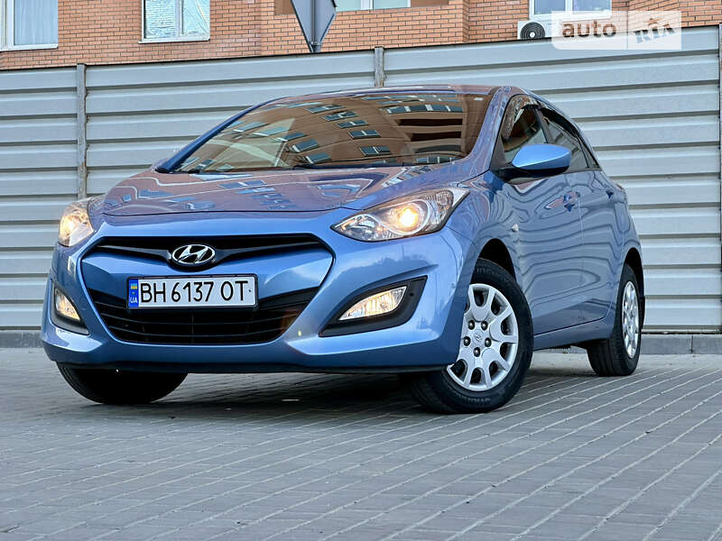 2014 hyundai i30