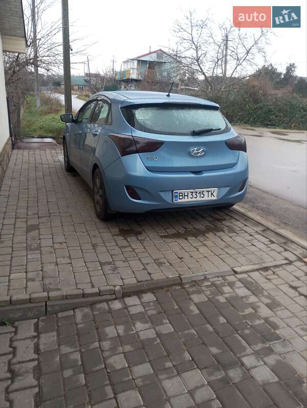 2014 hyundai i30