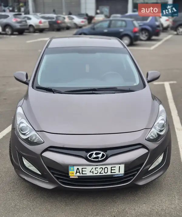2014 hyundai i30
