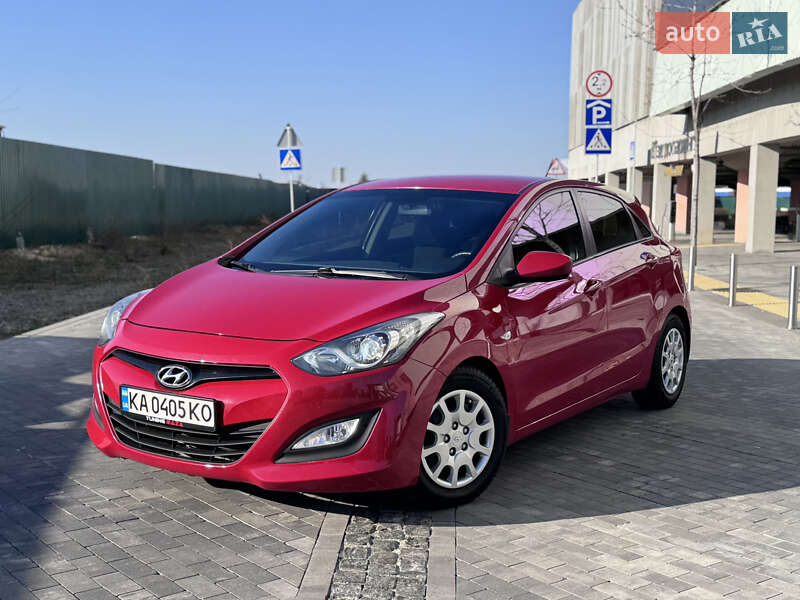 2012 hyundai i30
