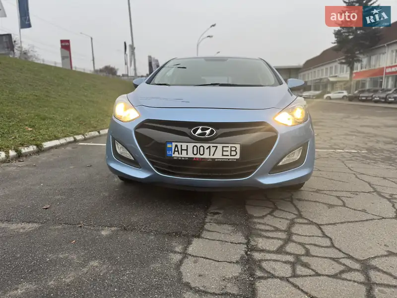 2012 hyundai i30