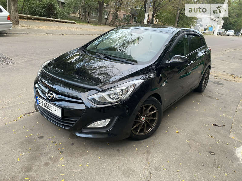 2013 hyundai i30