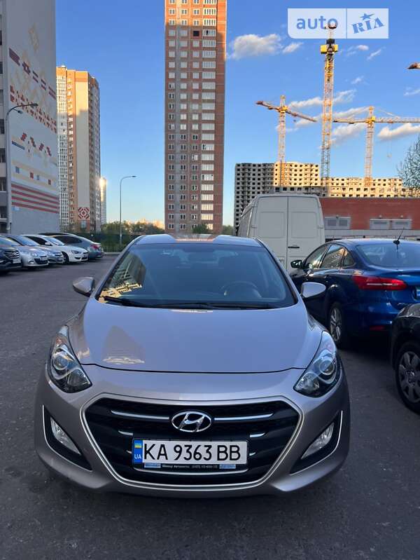 2016 hyundai i30