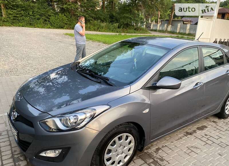 2013 hyundai i30