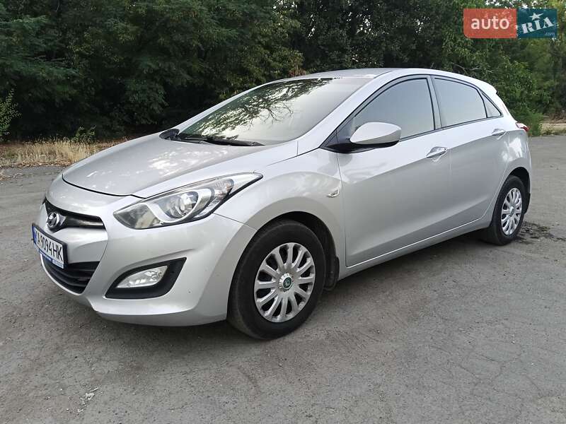 2014 hyundai i30
