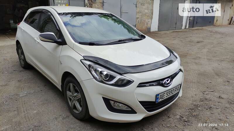 2013 hyundai i30