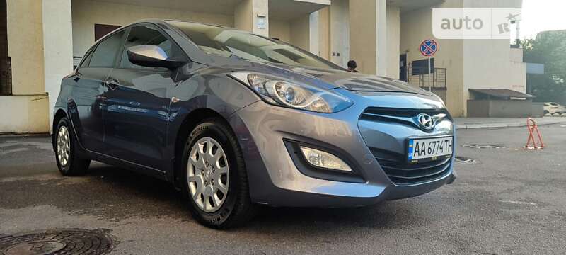 2014 hyundai i30