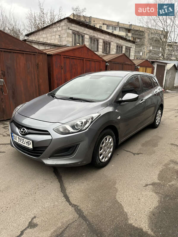 2013 hyundai i30