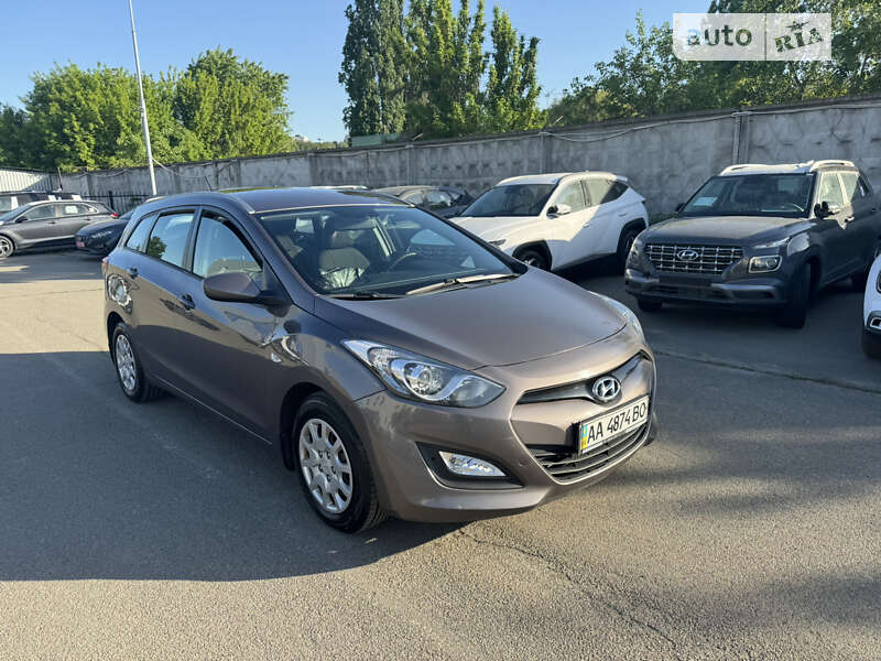 2013 hyundai i30