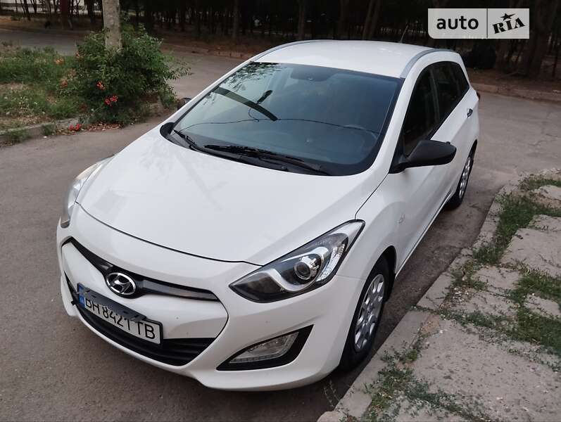 2013 hyundai i30