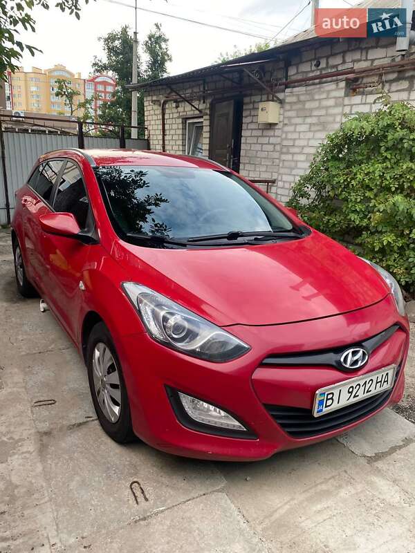2013 hyundai i30