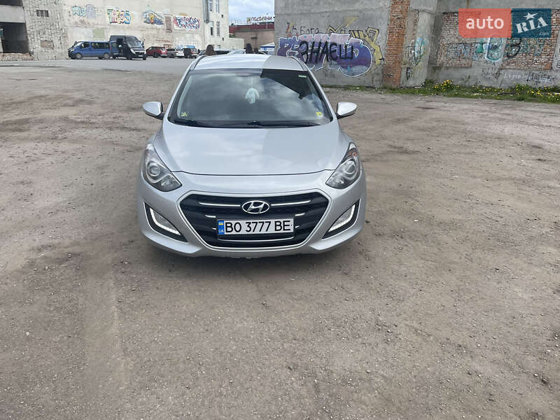 2015 hyundai i30