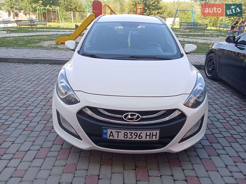 2013 hyundai i30