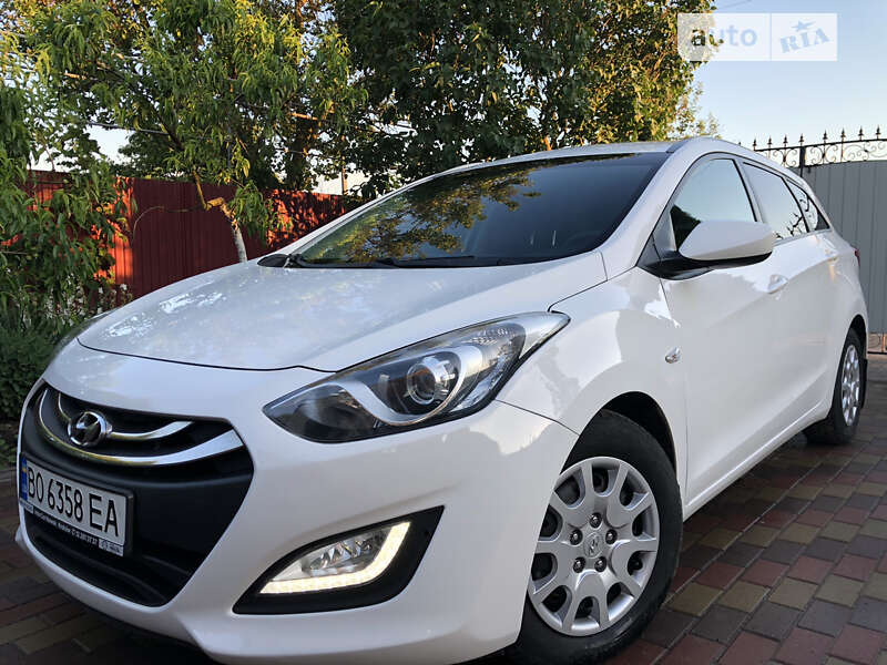 2014 hyundai i30