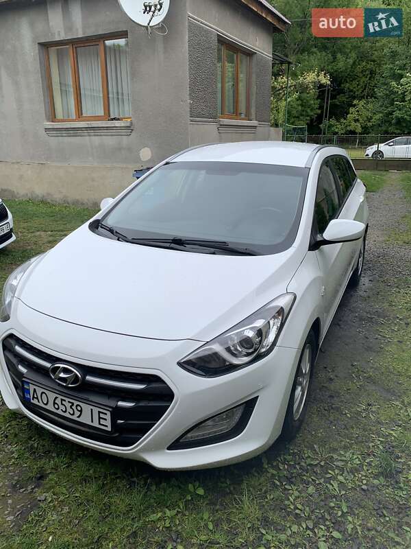 2016 hyundai i30