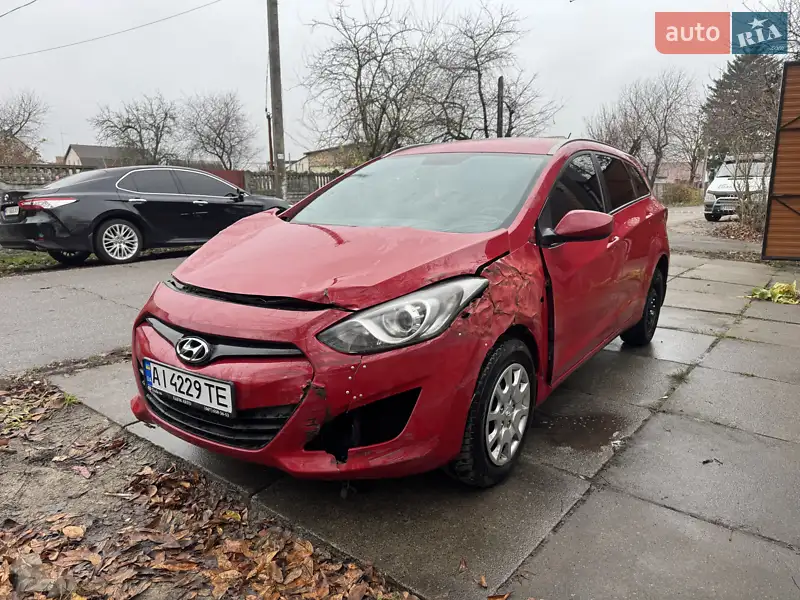 2013 hyundai i30