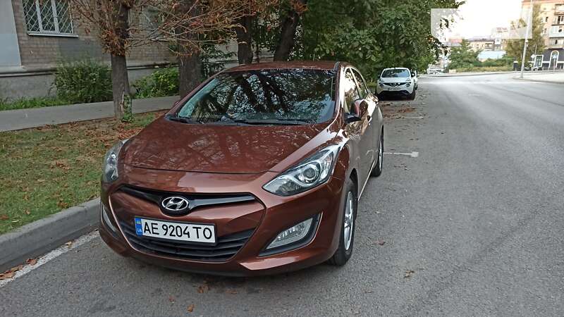 2012 hyundai i30