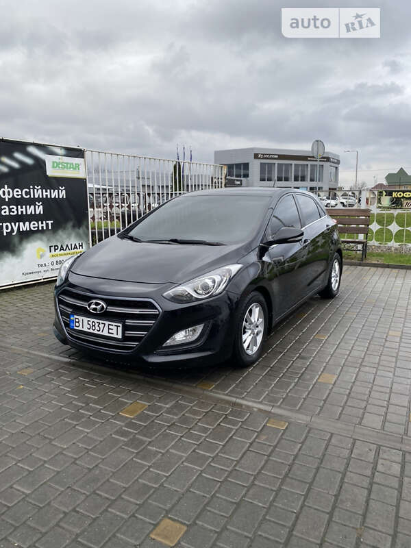 2012 hyundai i30