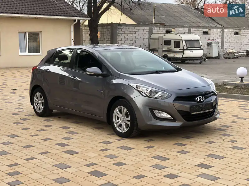 2012 hyundai i30