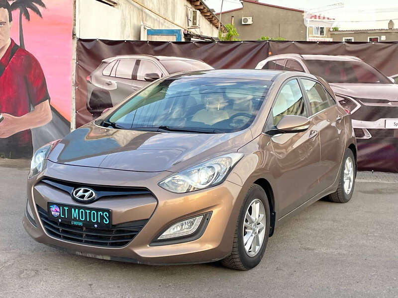 2013 hyundai i30