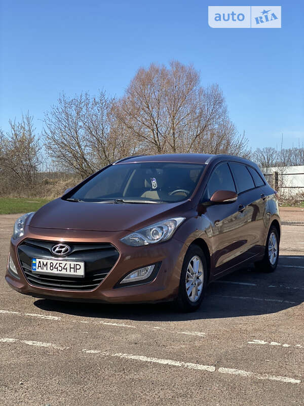 2012 hyundai i30