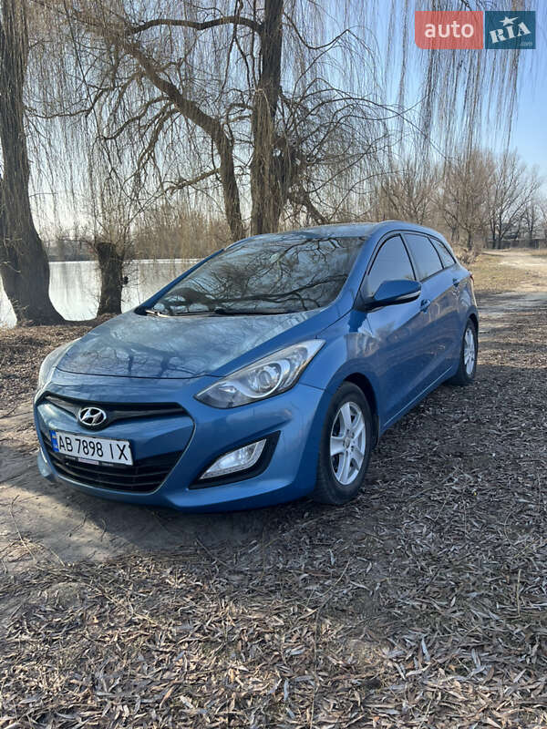 2012 hyundai i30