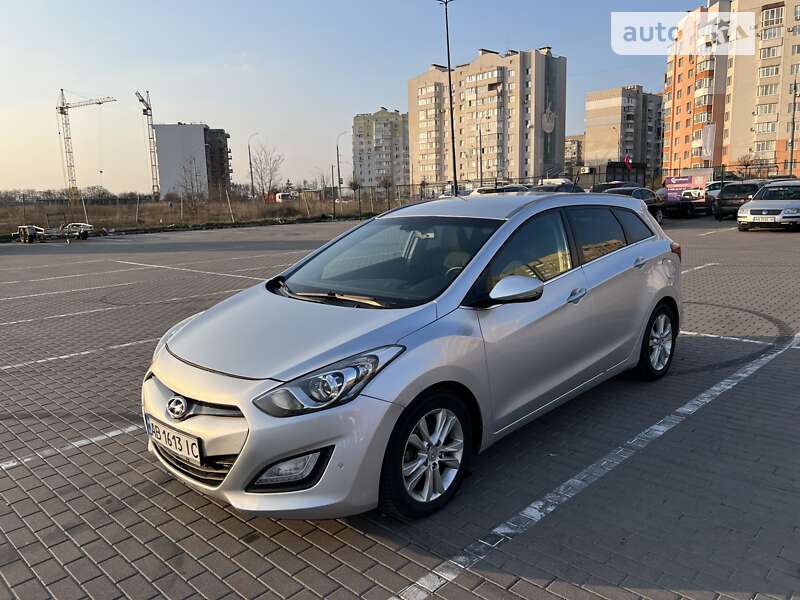 2012 hyundai i30