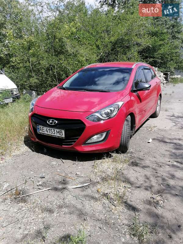 2012 hyundai i30
