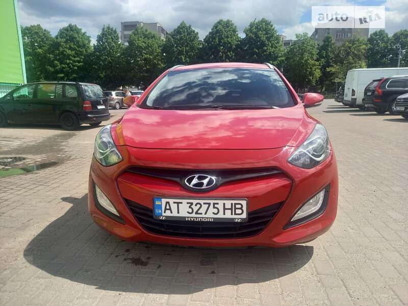 2012 hyundai i30