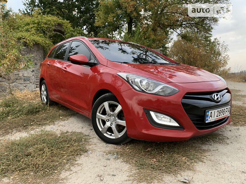 2012 hyundai i30