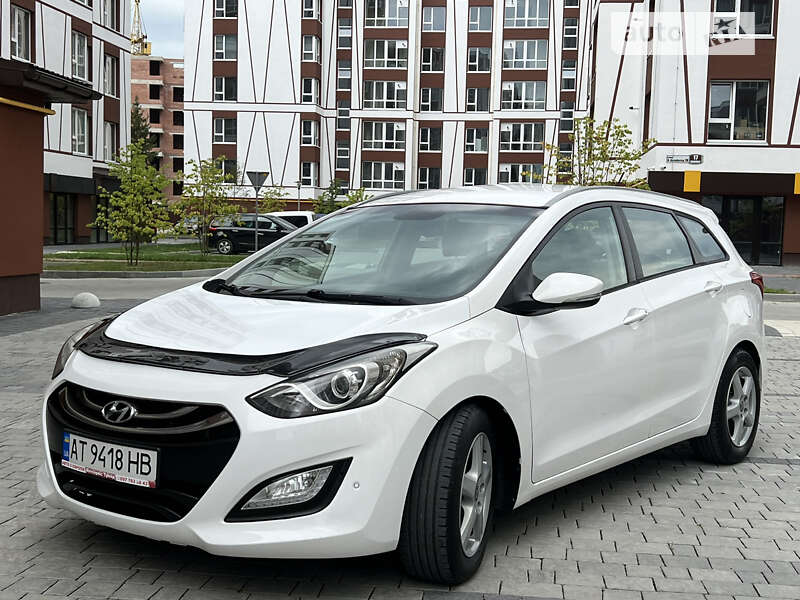 2012 hyundai i30