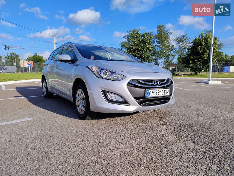 2013 hyundai i30