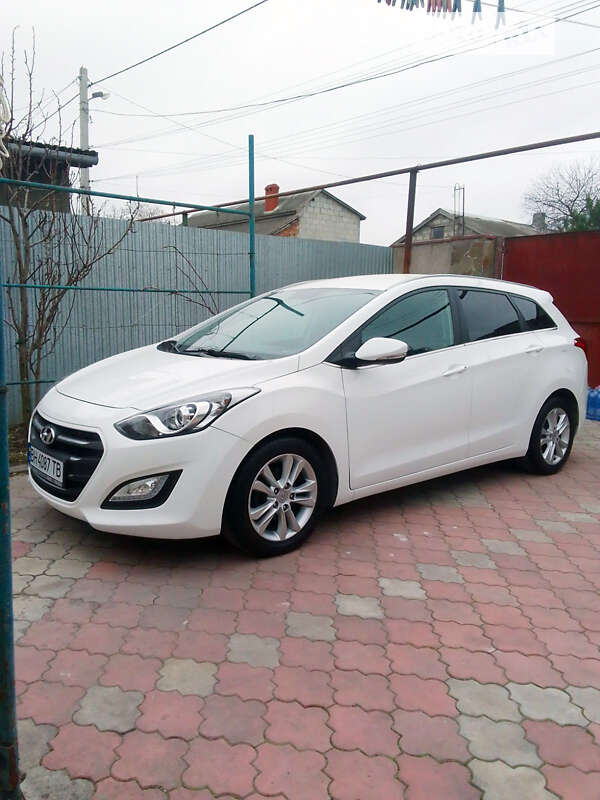 2015 hyundai i30