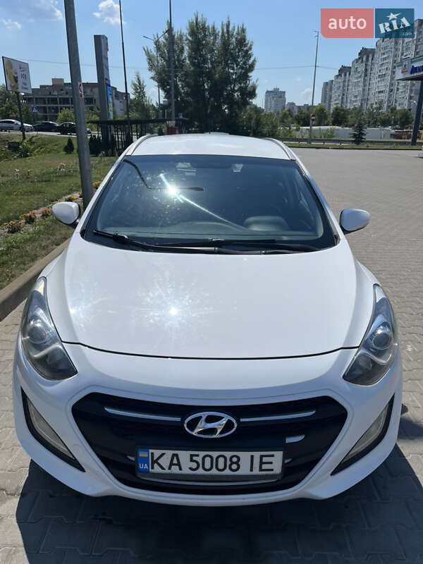 2015 hyundai i30