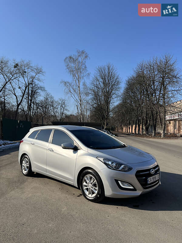 2015 hyundai i30