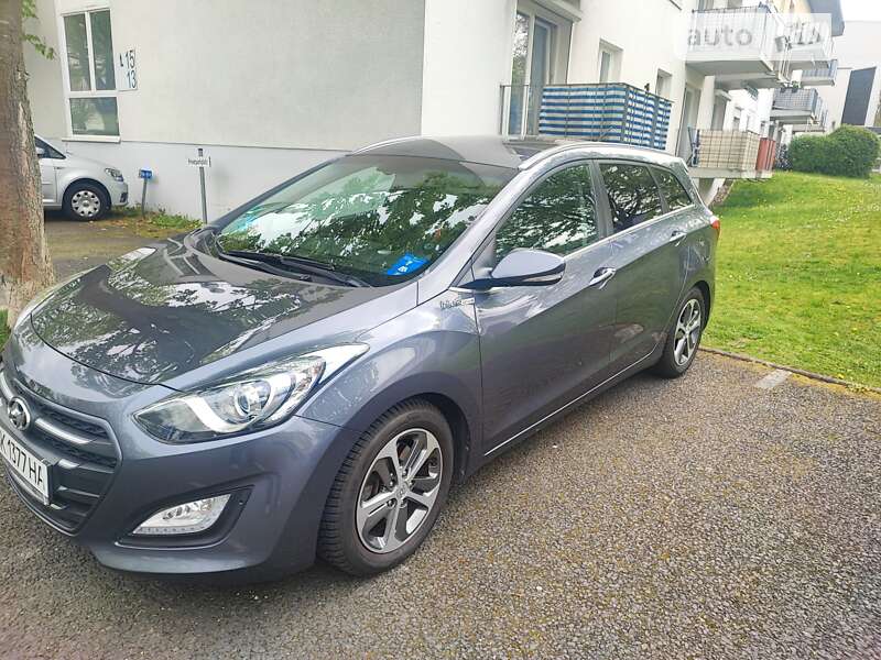 2015 hyundai i30