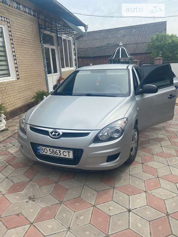 2009 hyundai i30