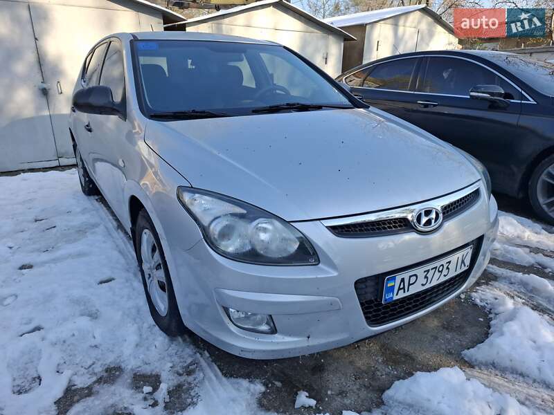 2010 hyundai i30