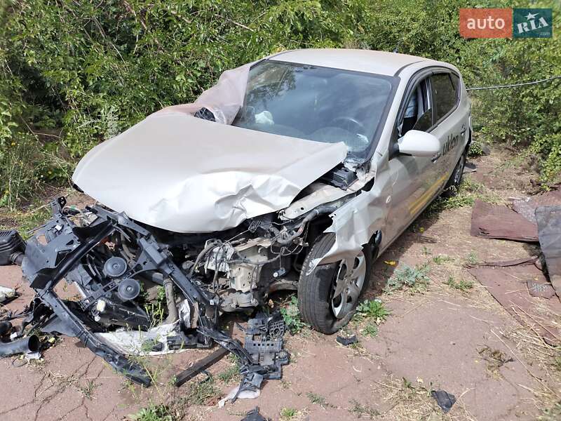 2010 hyundai i30