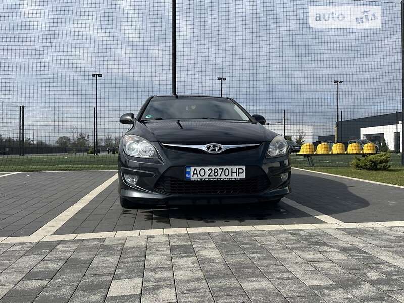 2010 hyundai i30