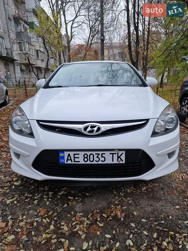 2010 hyundai i30