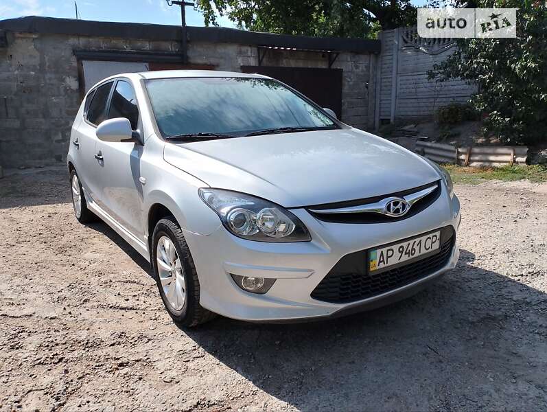 2010 hyundai i30