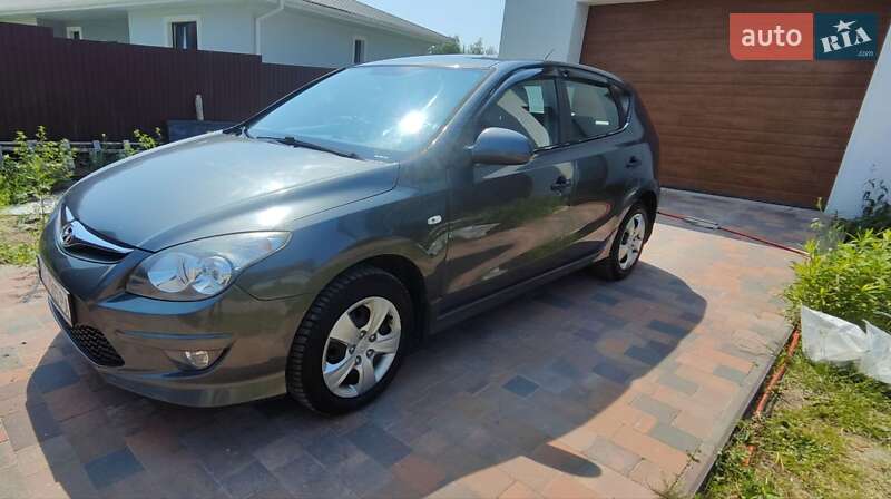 2010 hyundai i30