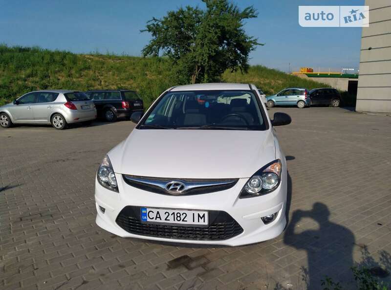 2010 hyundai i30