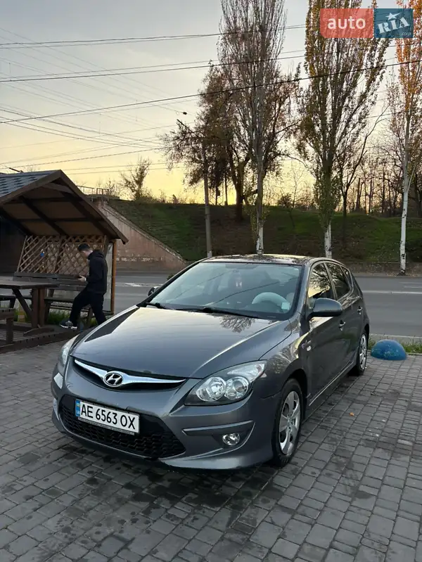 2010 hyundai i30