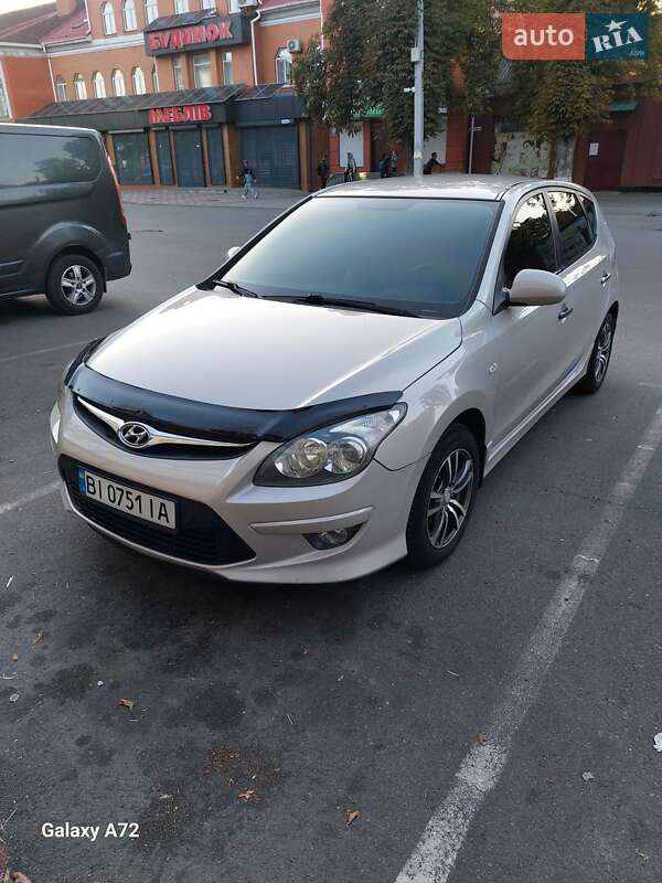 2010 hyundai i30
