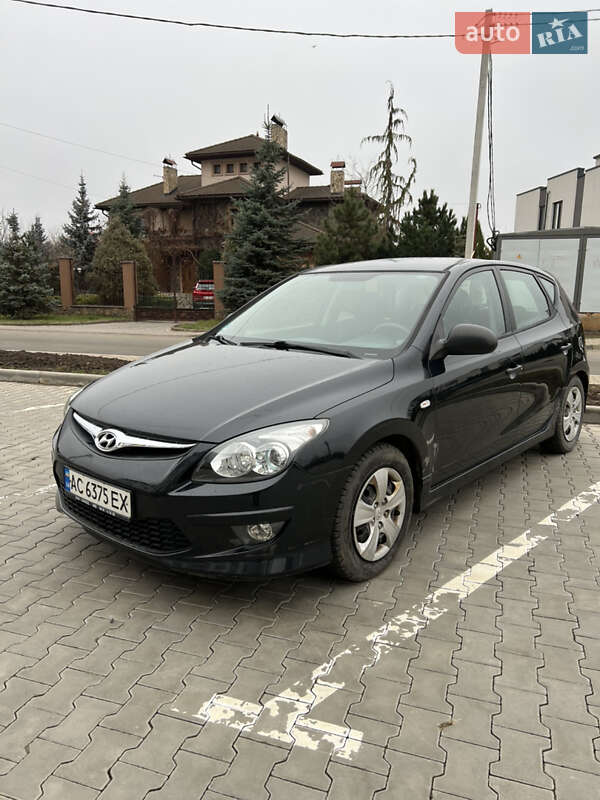 2010 hyundai i30