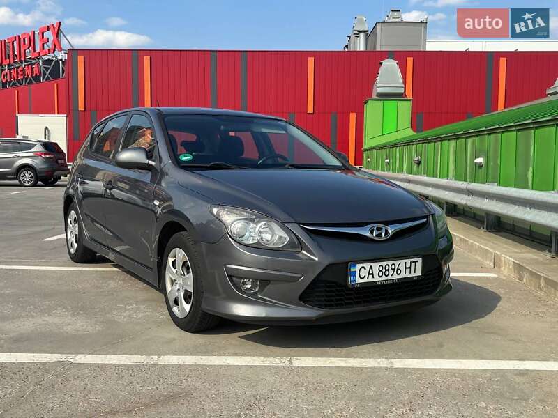 2010 hyundai i30